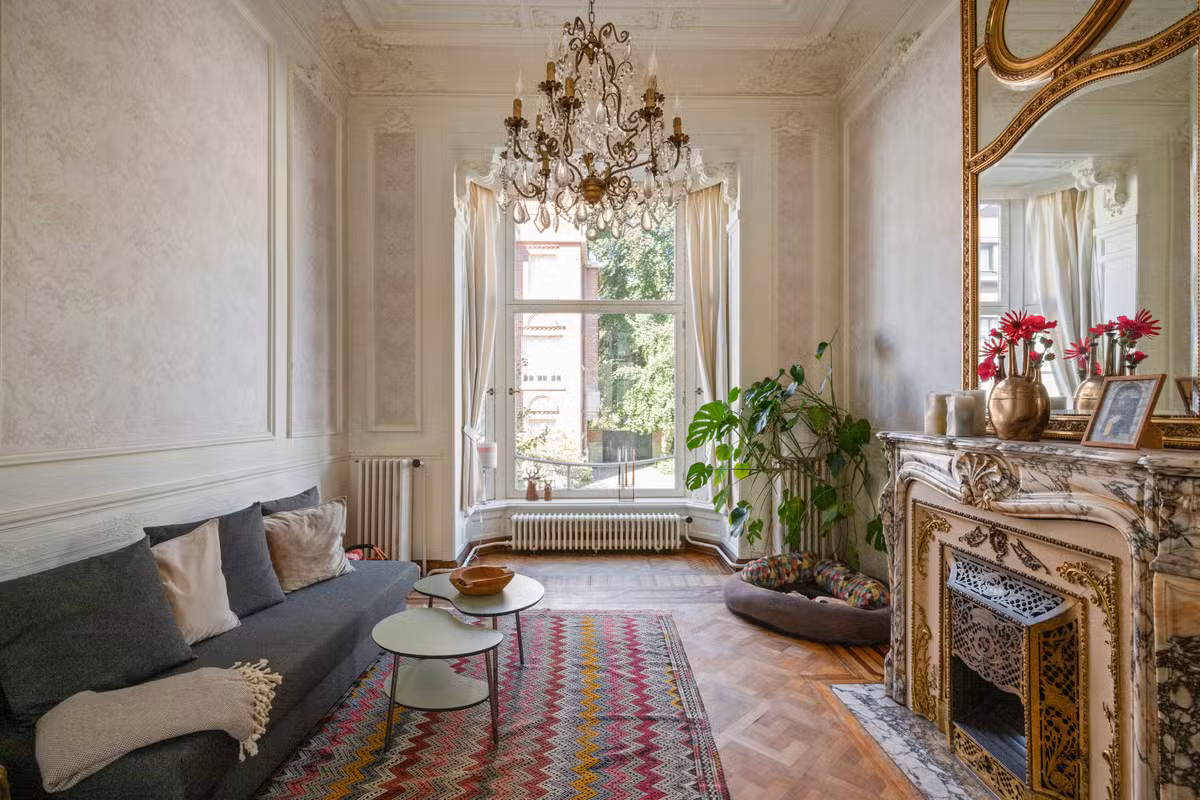 Maison charmante avec cinq chambres à coucher et jardin - 8