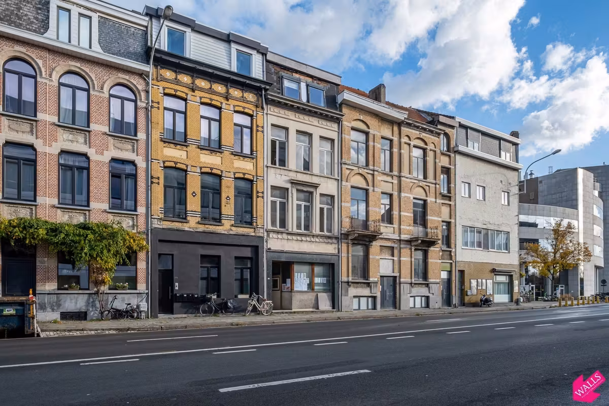 Licht en ruim 1 slaapkamer appartement te Berchem - 14