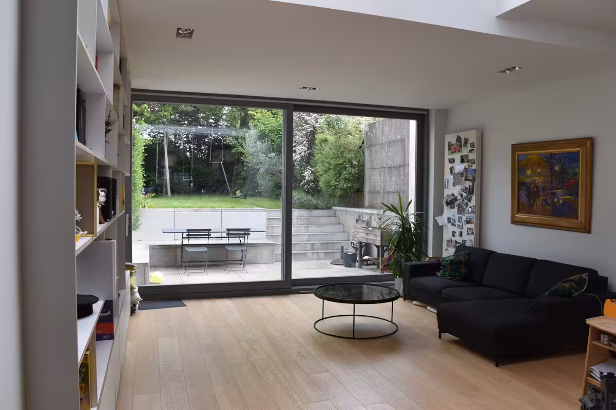 Ruime woning met tuin in Watermaal-Boitsfort - 2