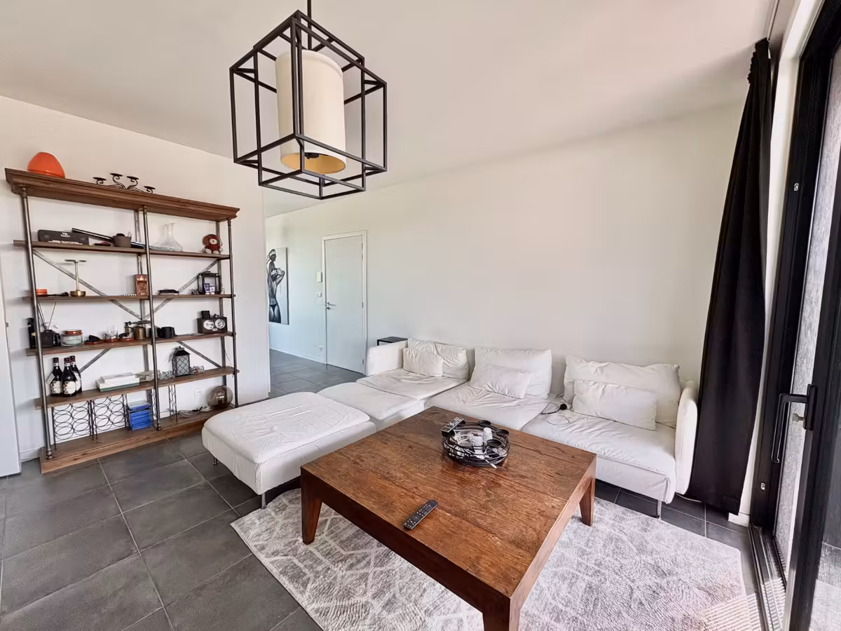 Twee-slaapkamer appartement met parkeerplaats - 7