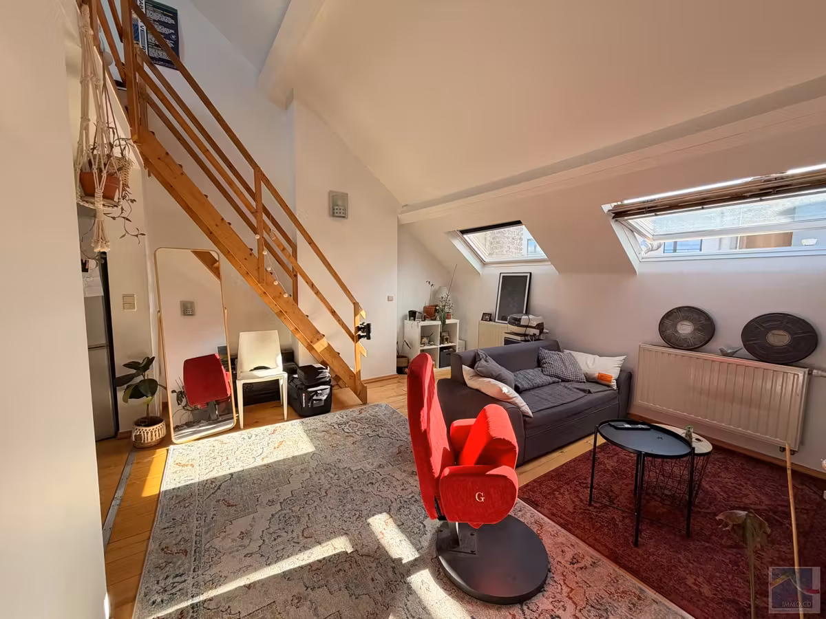 Two-bedroom duplex in Ixelles - 7