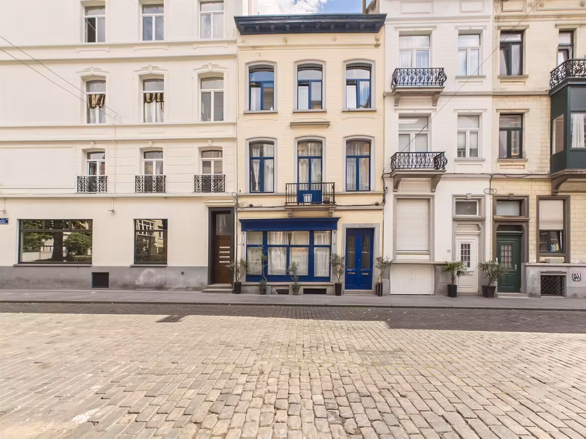 Renovated studio in Saint-Gilles - 2