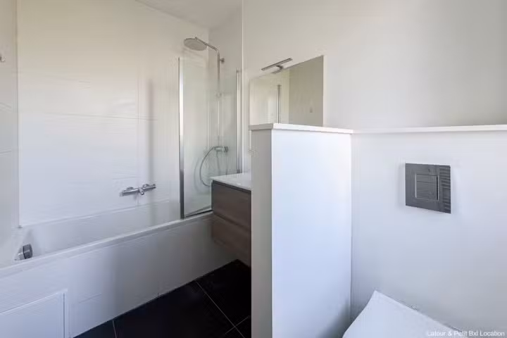 Two-bedroom apartment in Uccle - 5