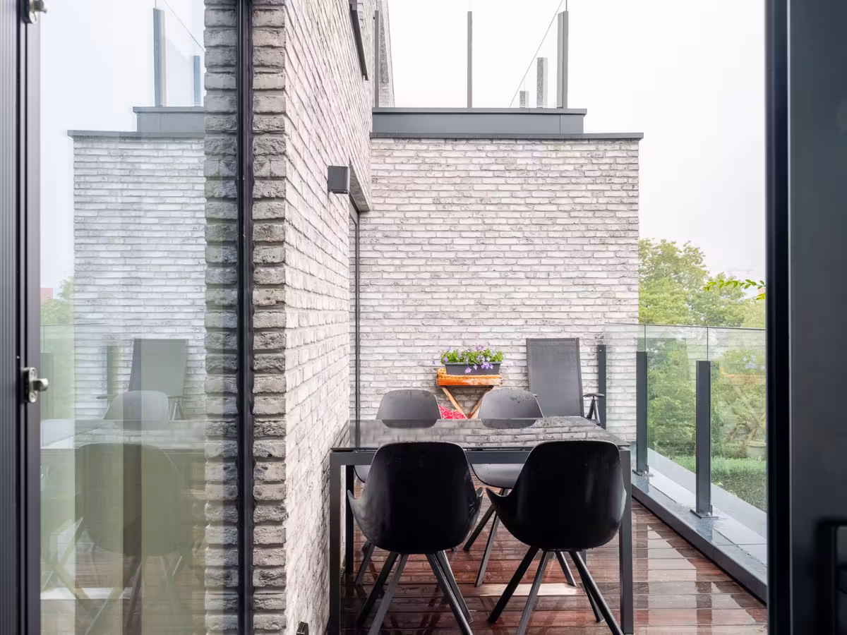 Exclusief recent appartement met terras - 8