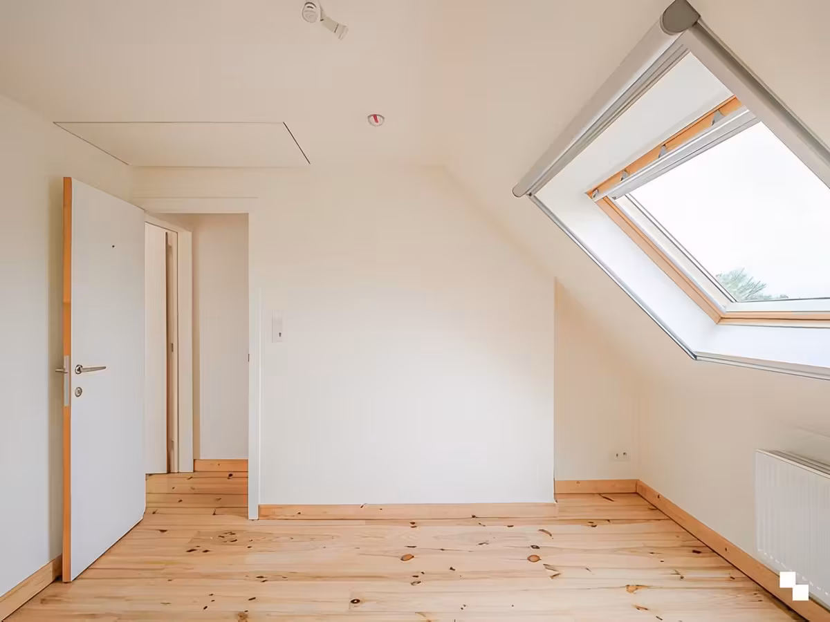 Gerenoveerde rijwoning met 3 slaapkamers - 12