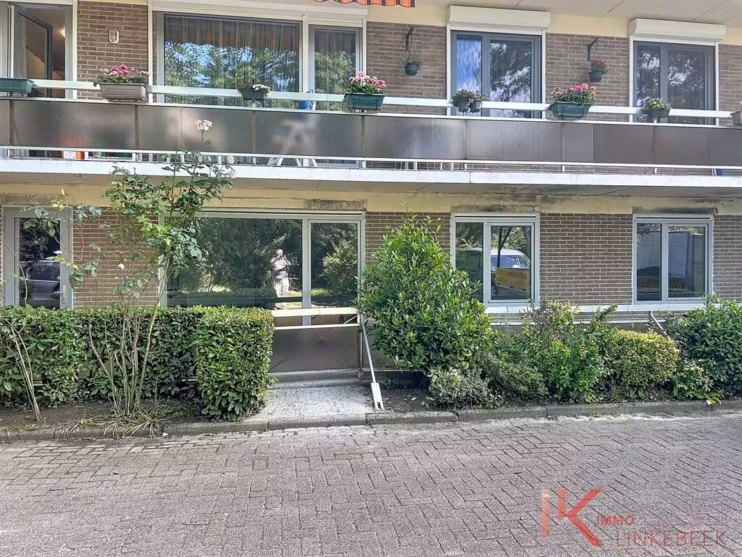 Appartement neuf dans un superbe cadre - 11