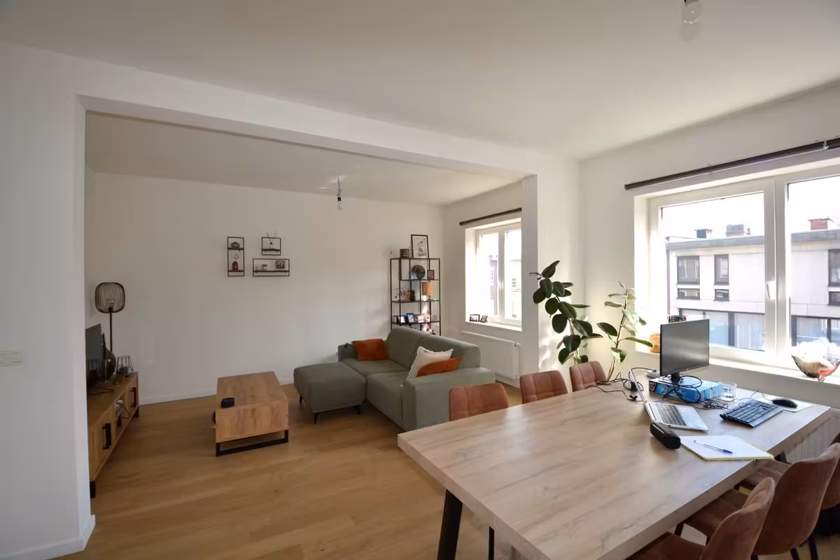 Recent gerenoveerd appartement met 2 slaapkamers en garagebox - 5