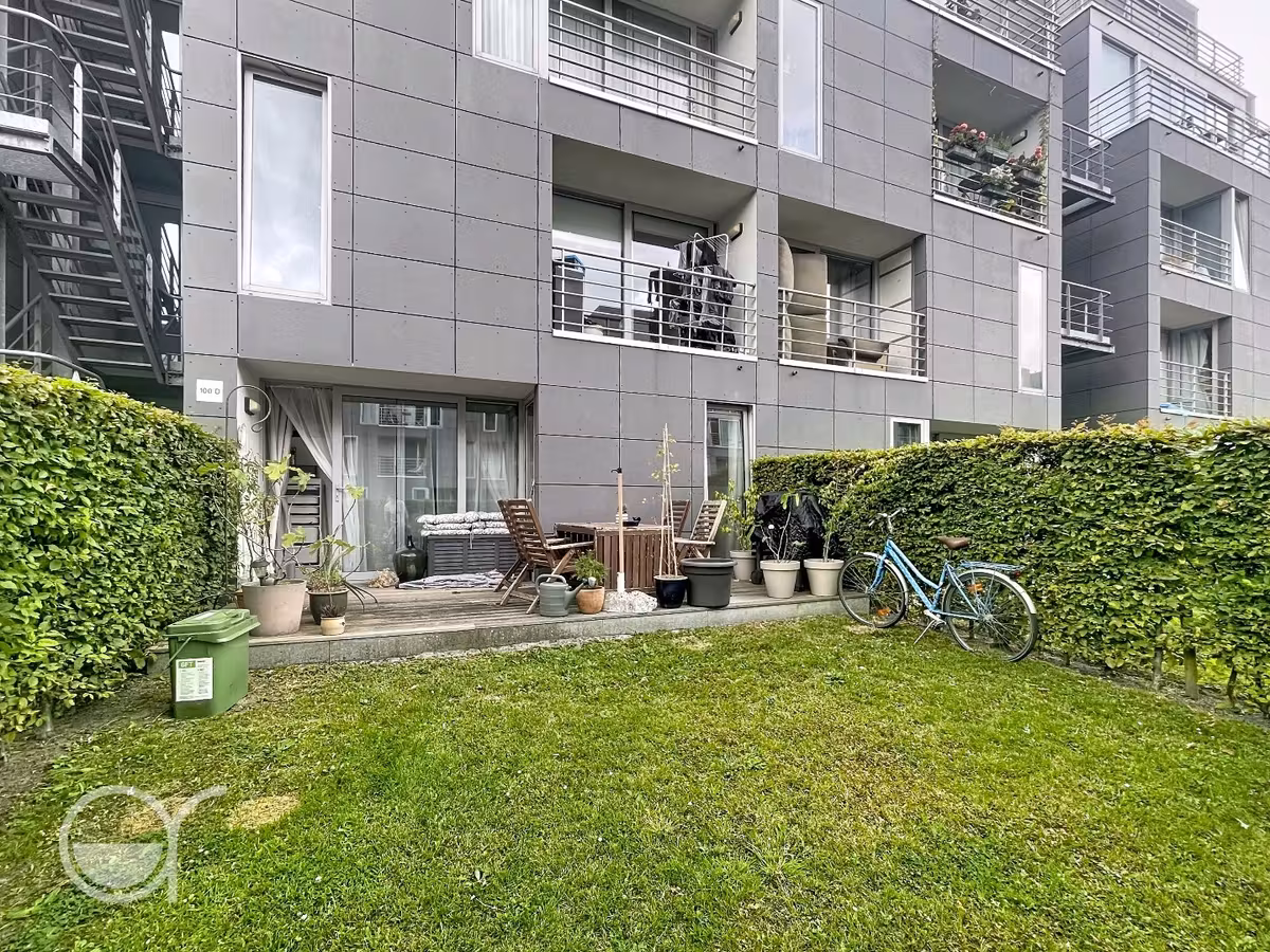Two-bedroom apartment in a quiet residential area - 9
