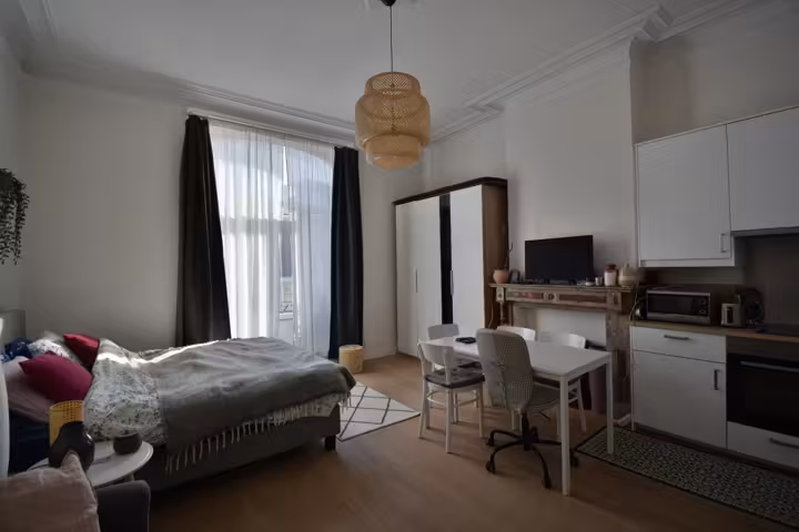 Charmant studio meublé à Ixelles - 13
