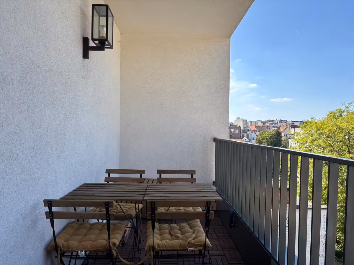 Two-bedroom duplex in Zurenborg - 10