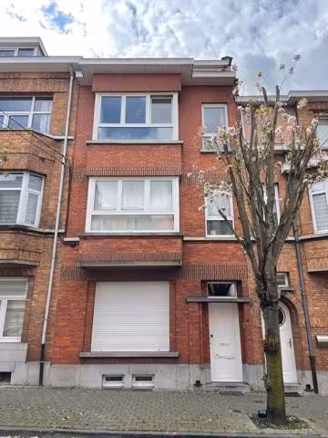 Lichtrijk appartement met tuin in Anderlecht - 7