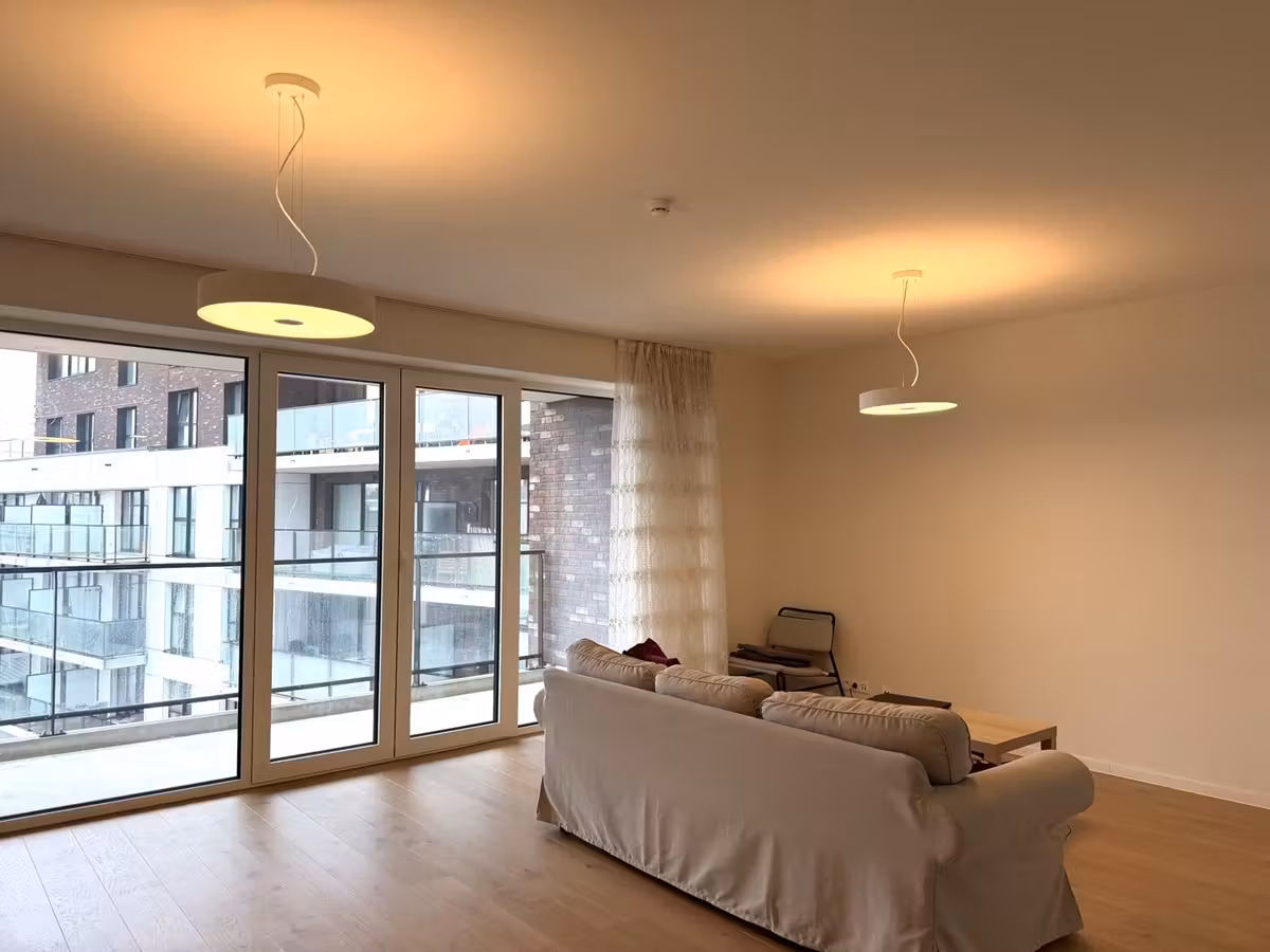 CLOSE TO NATO AND THE AIRPORT - 2-BEDROOM FLAT UNFURNISHED WITH SOUTH-WEST FACING TERRACE – EVERE - 4