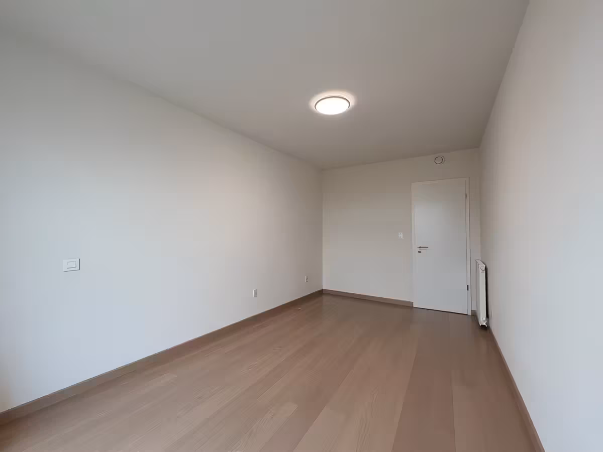 CLOSE TO NATO AND THE AIRPORT - 2-BEDROOM FLAT UNFURNISHED WITH SOUTH-WEST FACING TERRACE – EVERE - 13