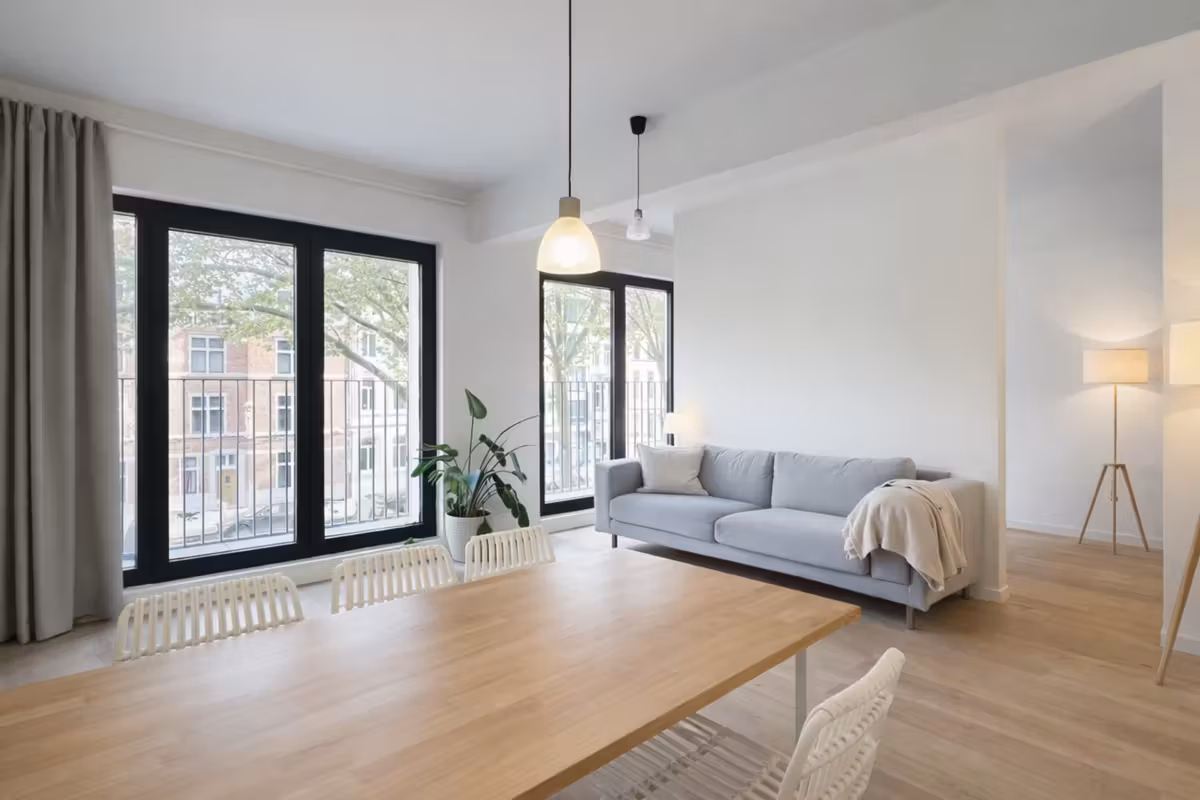 Smaakvol 1-slaapkamer-appartement op de Mechelsesteenweg - 2