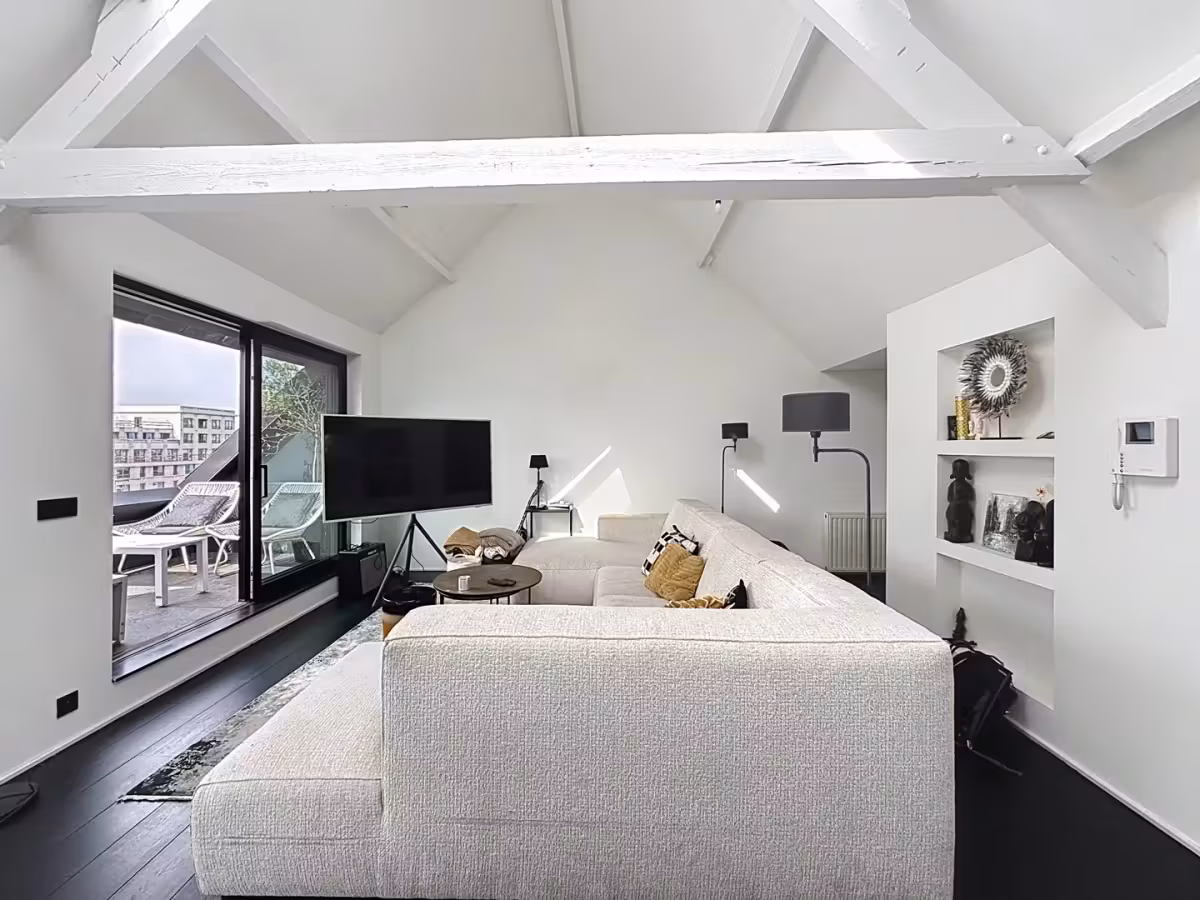 Penthouse in de Cadixwijk met terrassen - 9