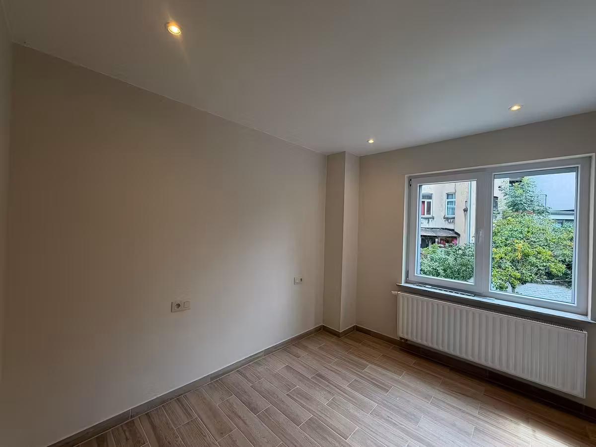 Appartement met 1 slaapkamer + bureau en terras - 8
