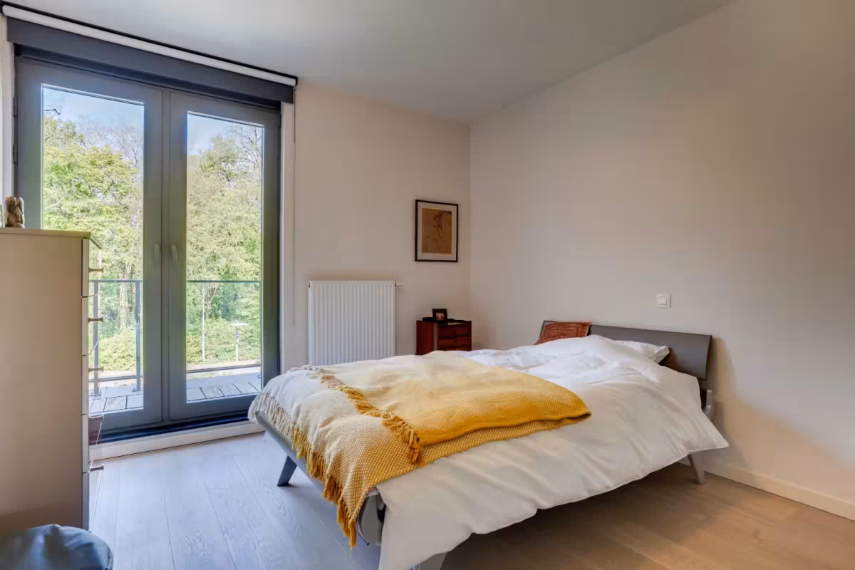 Move-in ready modern apartment with terrace and underground parking - 13