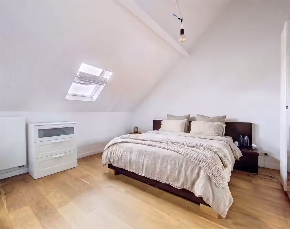 Gerenoveerd appartement met 2 slaapkamers en terras - 4