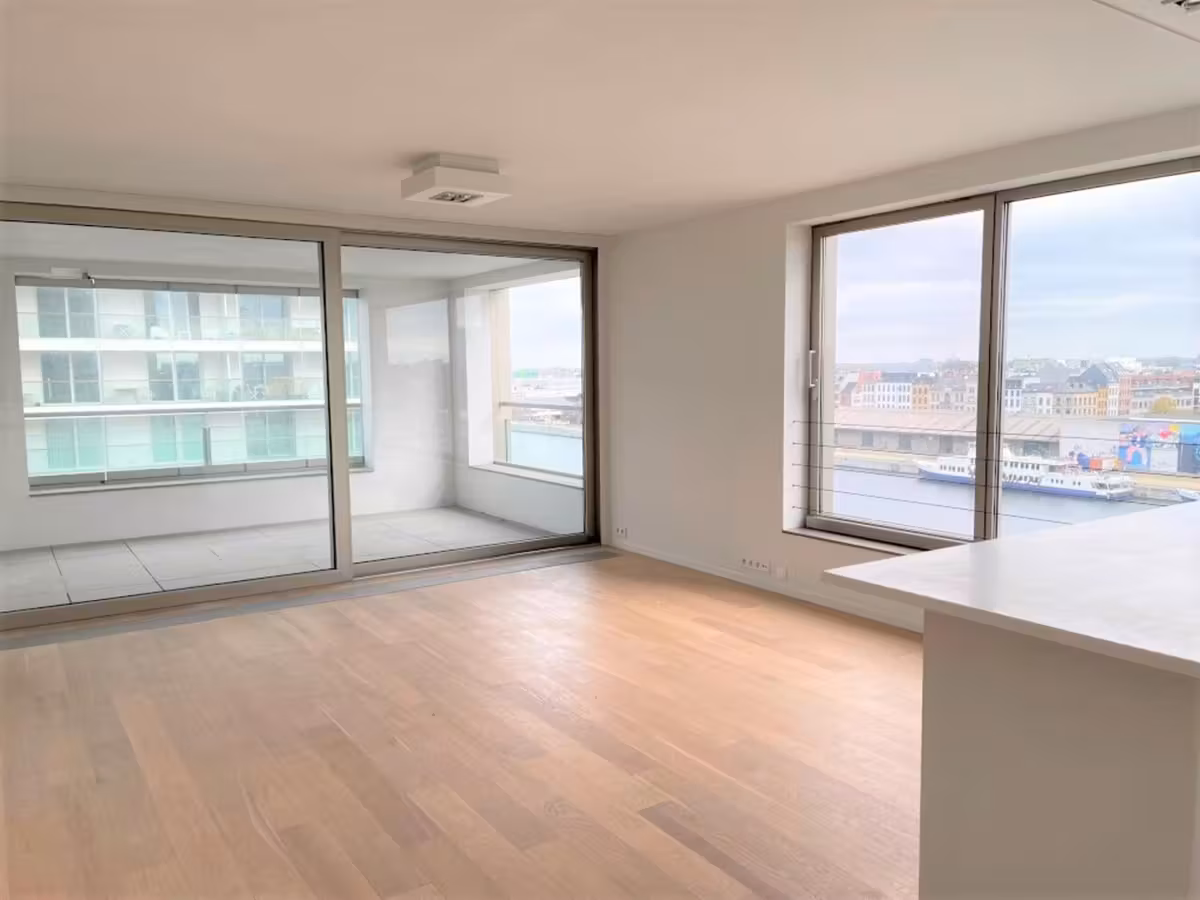 Prachtig gelegen 2 slaapkamer appartement op het Eilandje
