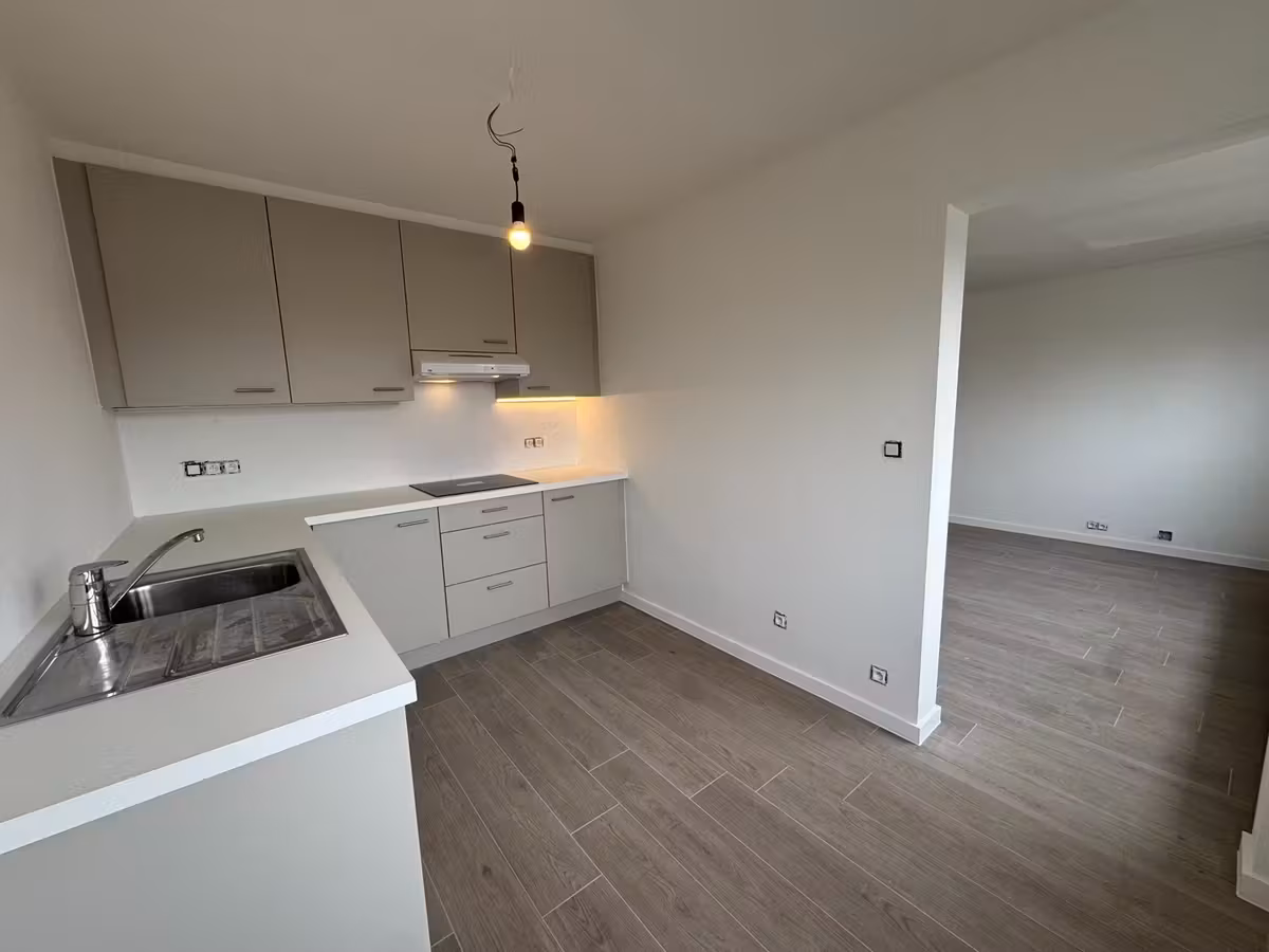 Gerenoveerd tweeslaapkamer appartement te huur in Deurne - 5