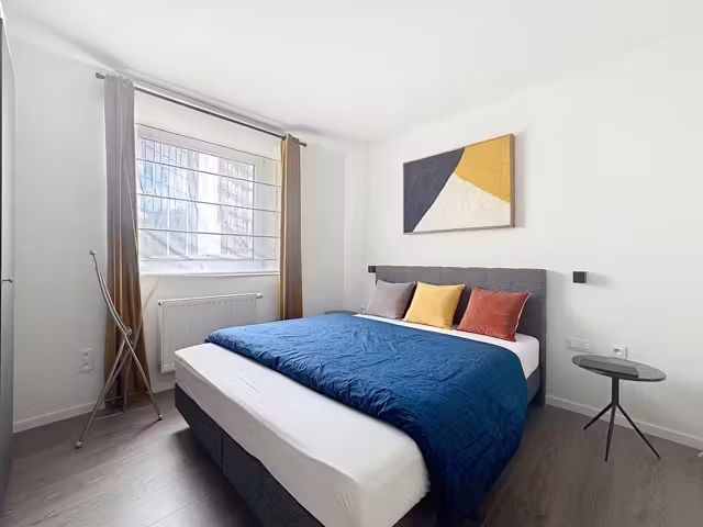 Furnished one-bedroom apartment near the European Parliament - 4
