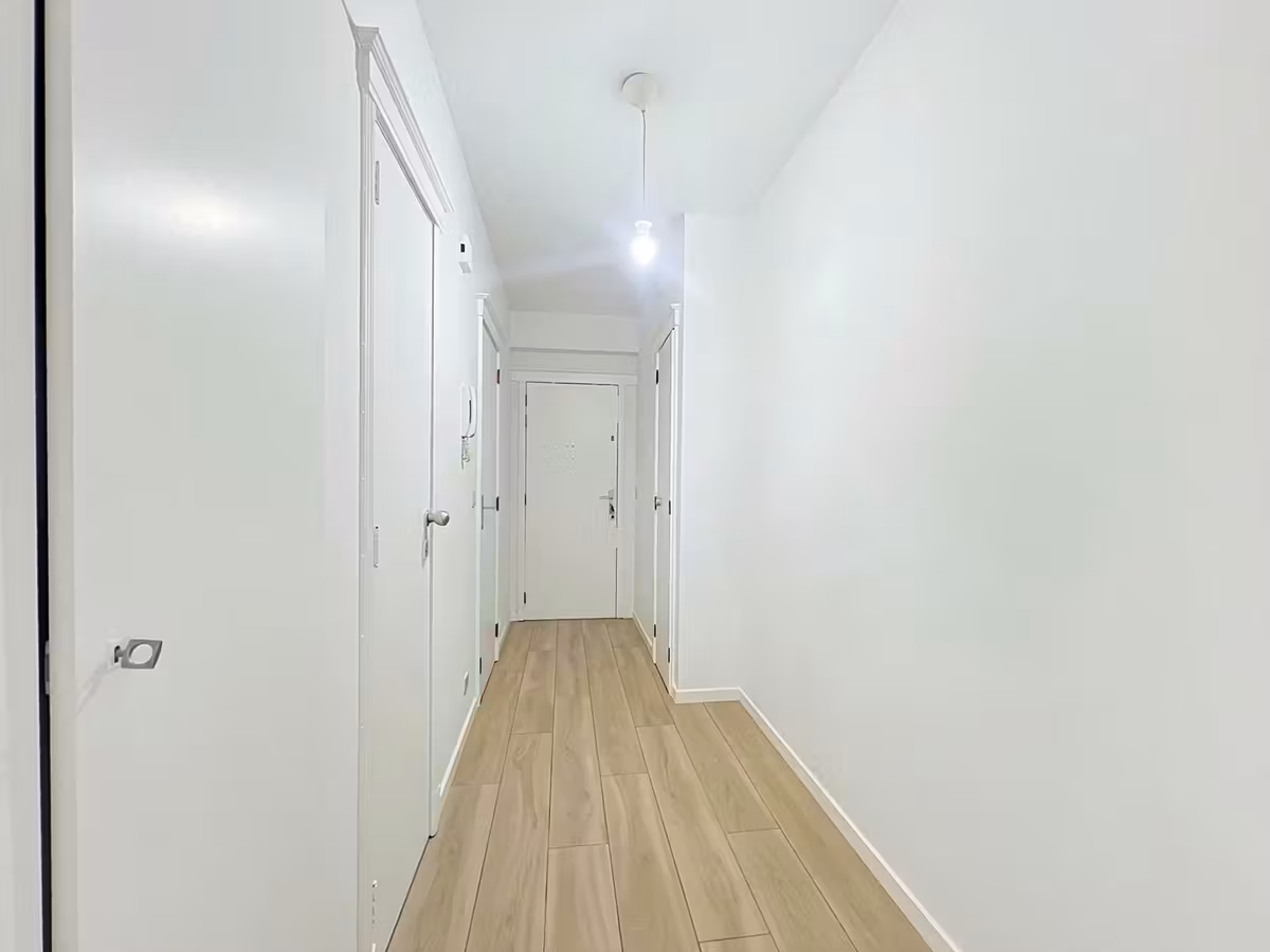 Studio in Brussels at Ambiorix Square - 8
