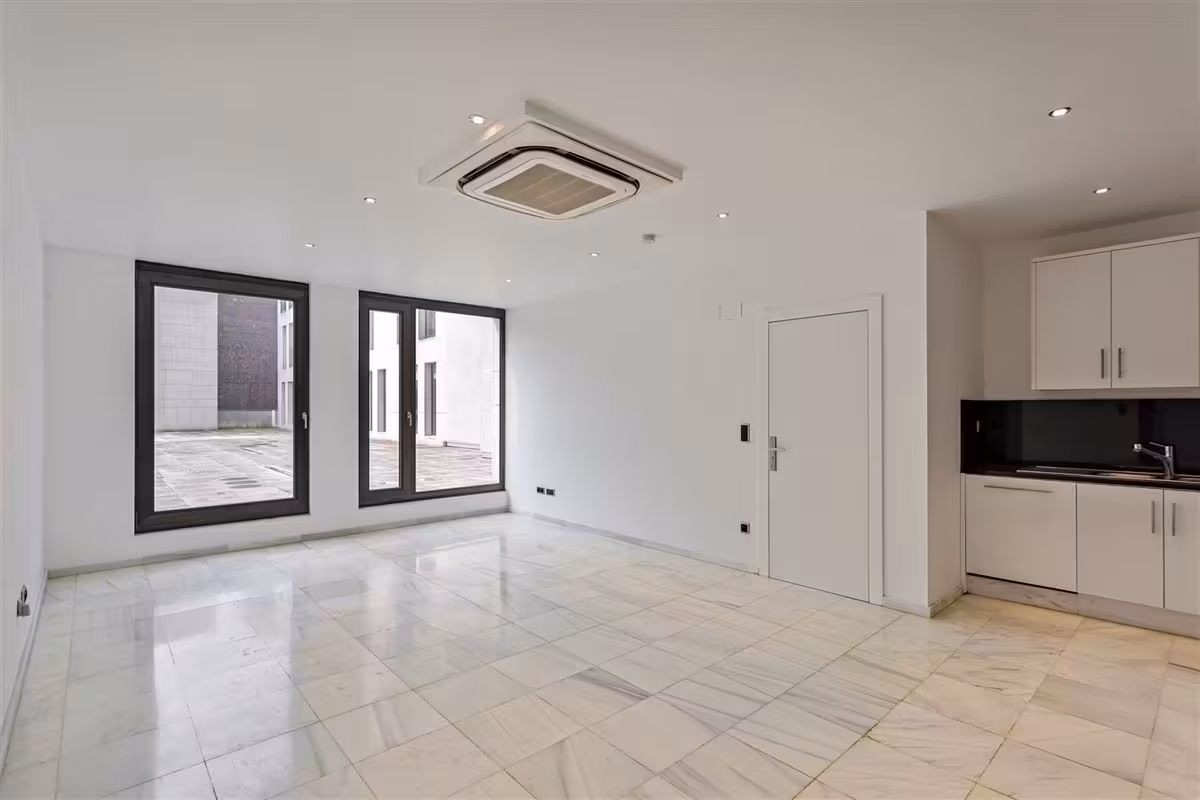 Stylish apartment on the Meir