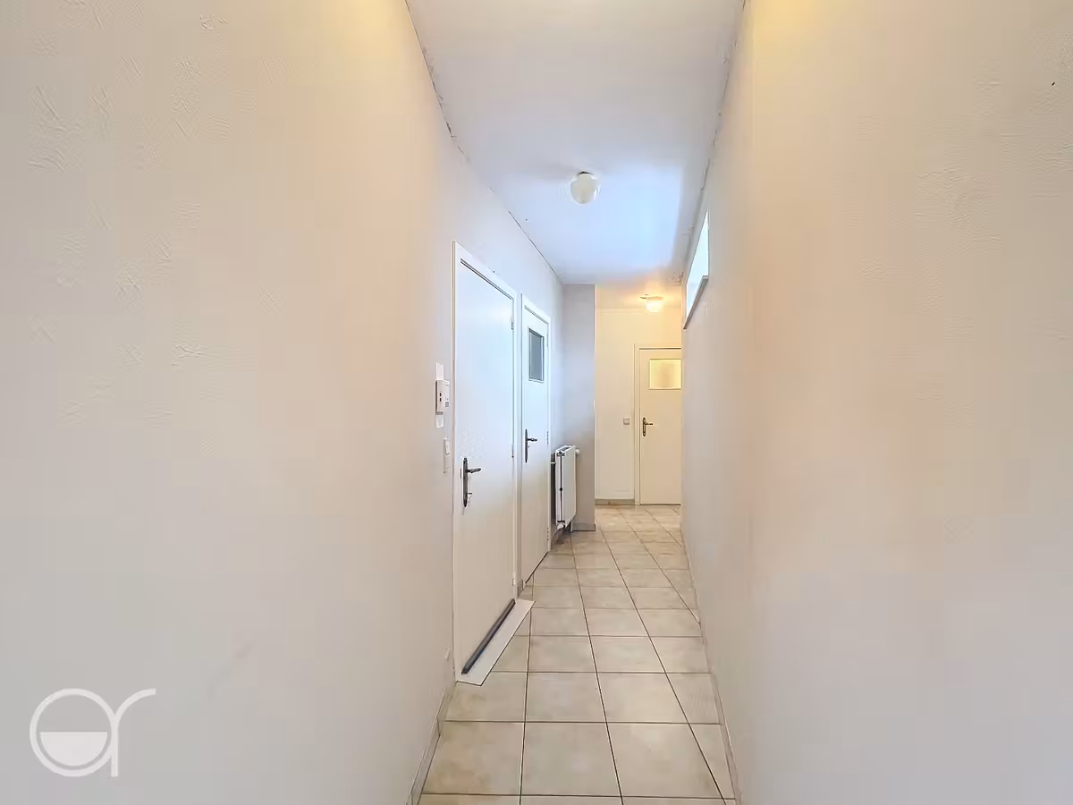 Lichtrijke flat met 2 slaapkamers in centrum Drongen - 10