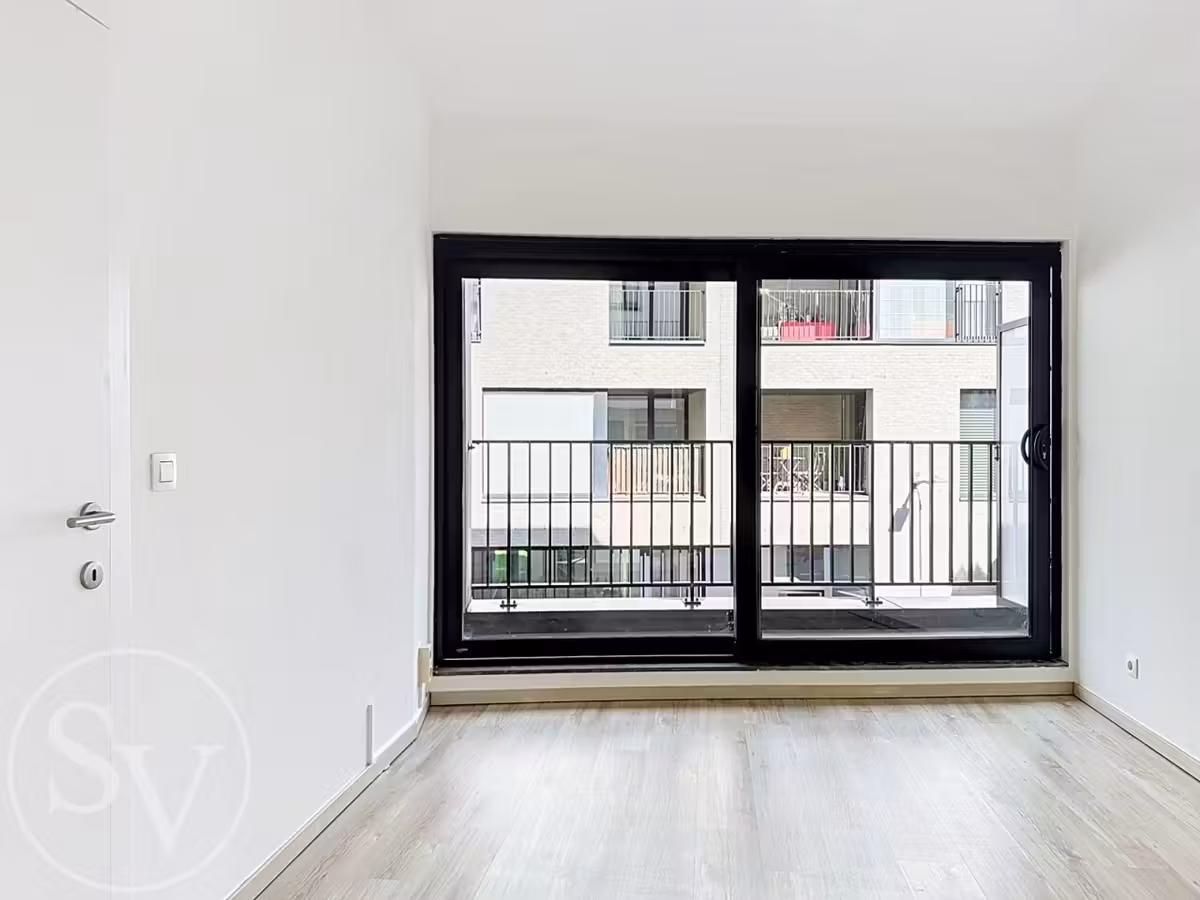 Bright one-bedroom apartment in central Antwerp - 9