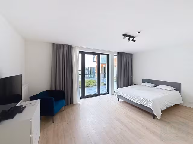 Studio meublé moderne à Schaerbeek - 4