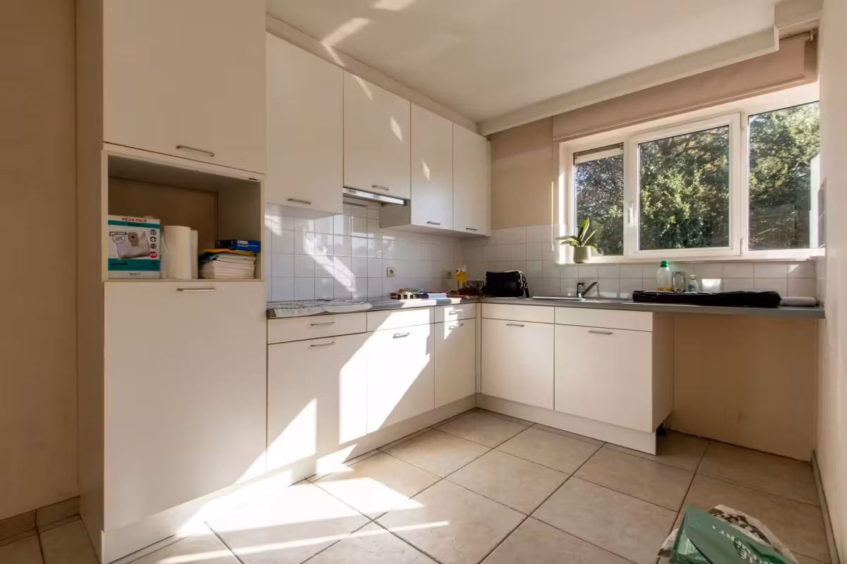 Grand appartement à proximité du parc Ertbrugge - 3