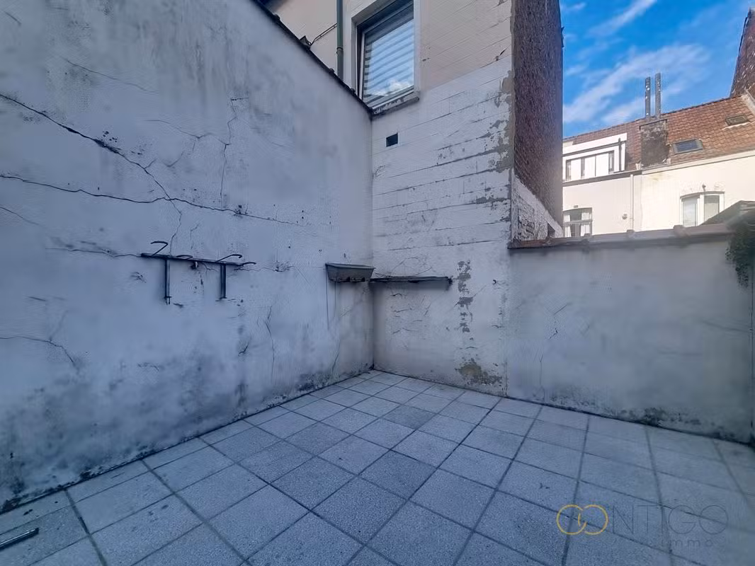 Twee-slaapkamerhuis met terras in Ixelles - 14