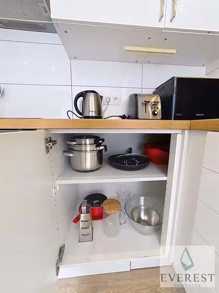 Place Flagey! Beautiful 2-bedroom furnished apartment - 8
