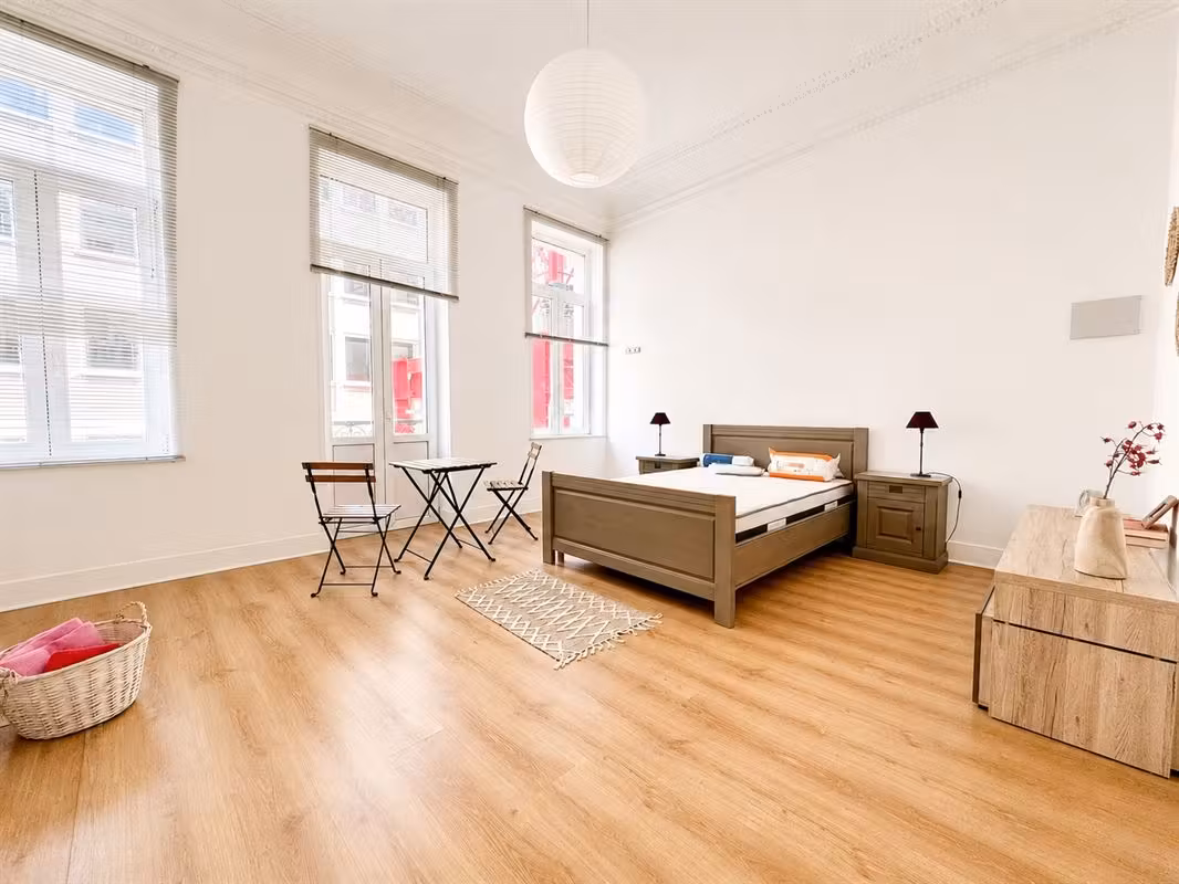 Gemeubileerd appartement met 1 grote slaapkamer nabij de... - 4