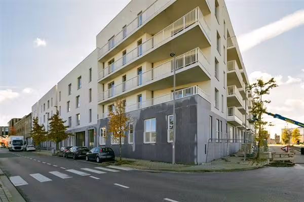 Appartement met 2 slaapkamers, balkon + parking - 15