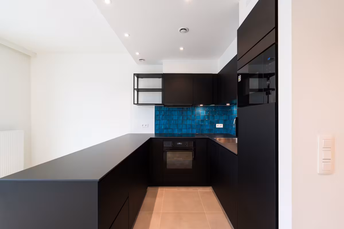 2-bedroom apartment with terrace in Saint-Gilles - 9