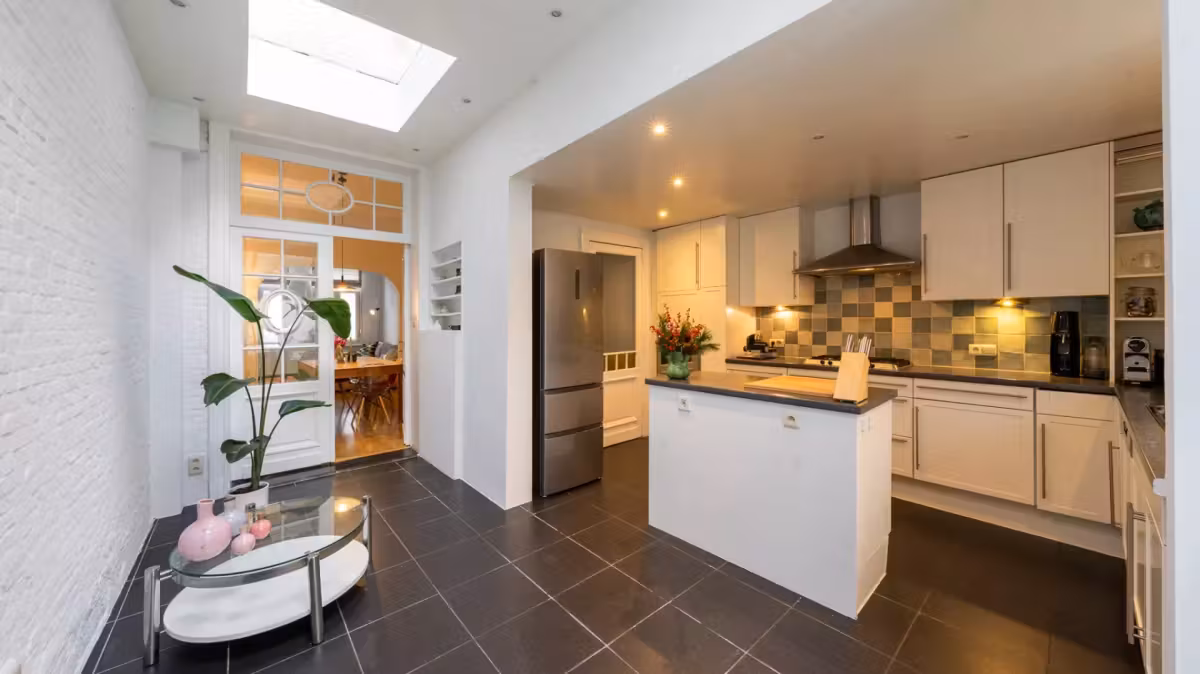 Ruime bemeubelde woning met tuin en 4 slaapkamers - 3