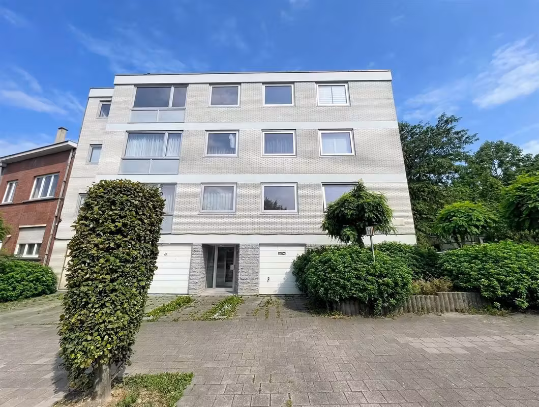 Appartement avec une chambre à Woluwe-Saint-Lambert - 2