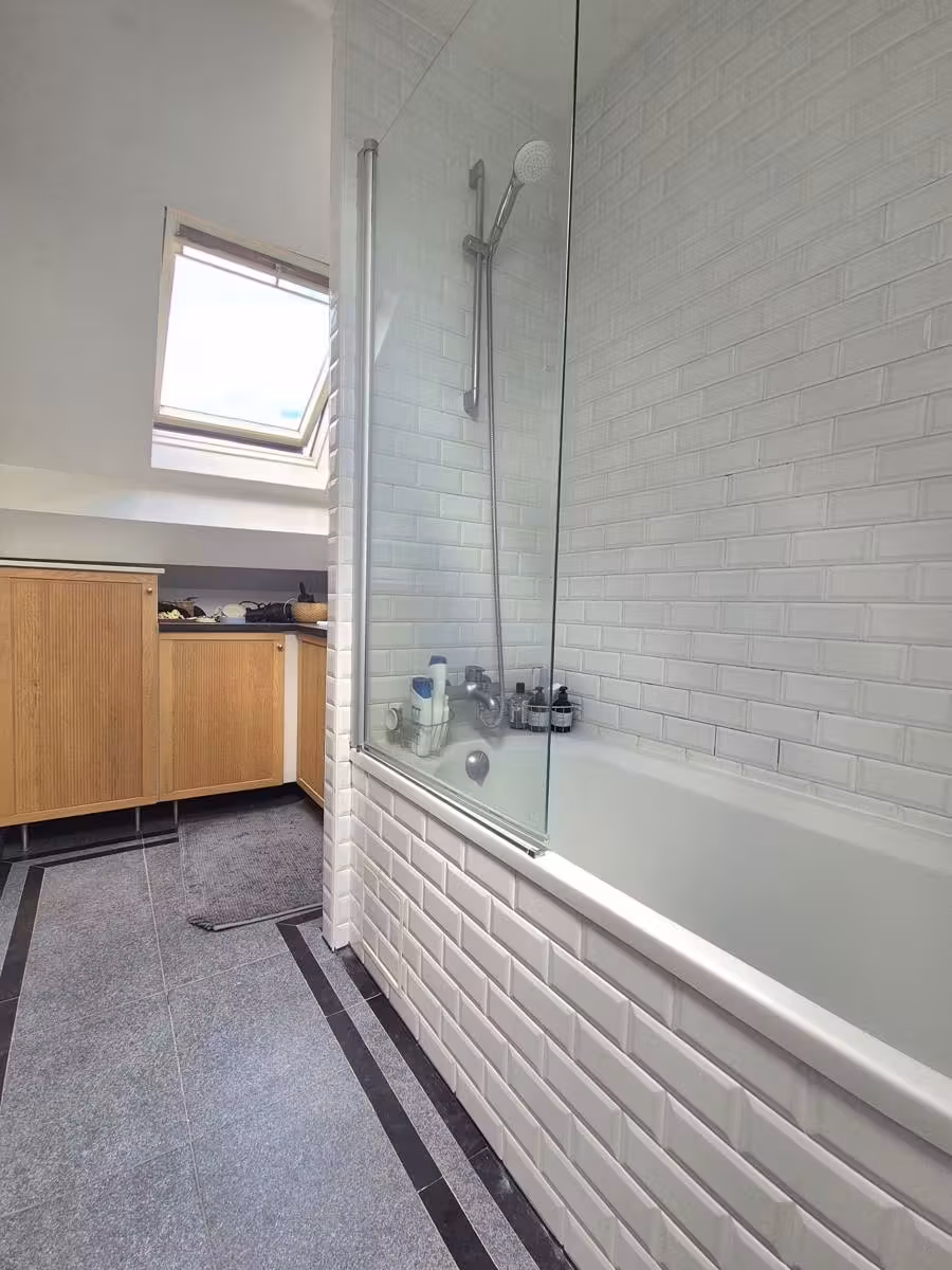 Penthouse duplex with terrace in Flagey - 16