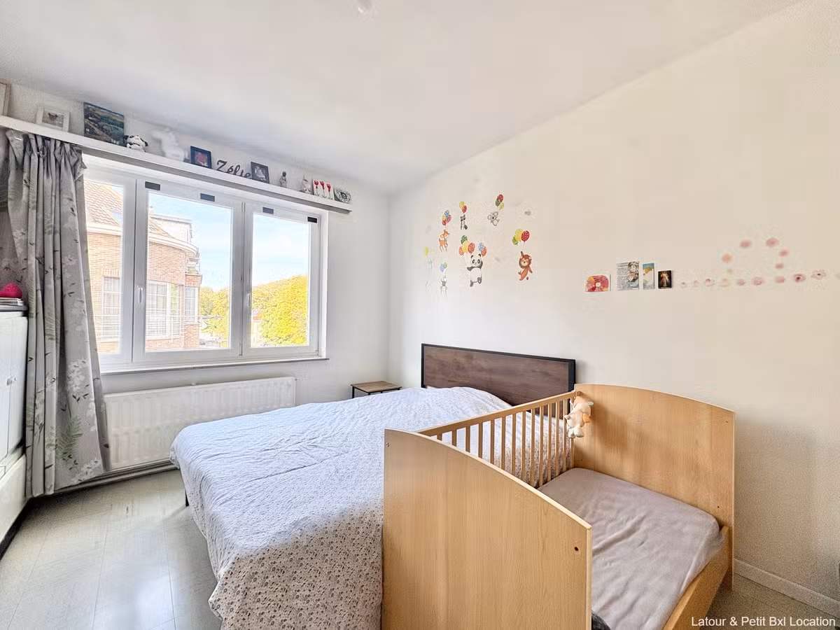 Twee-slaapkamerappartement met garage - 10