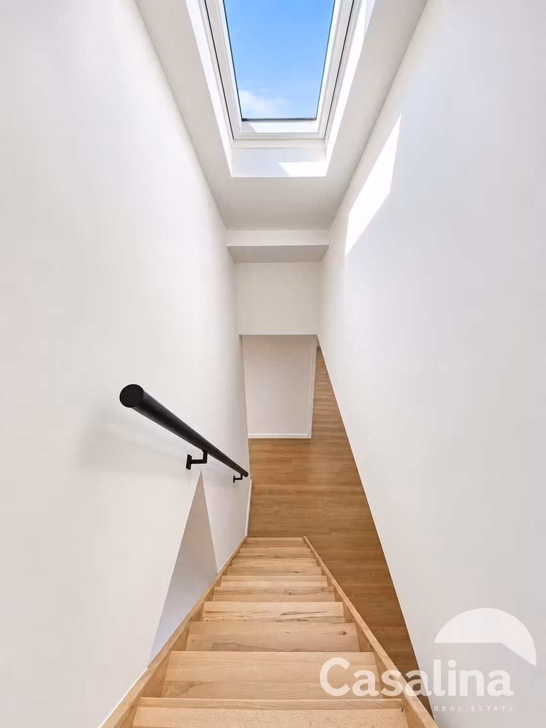 Three-bedroom duplex apartment for rent - 24