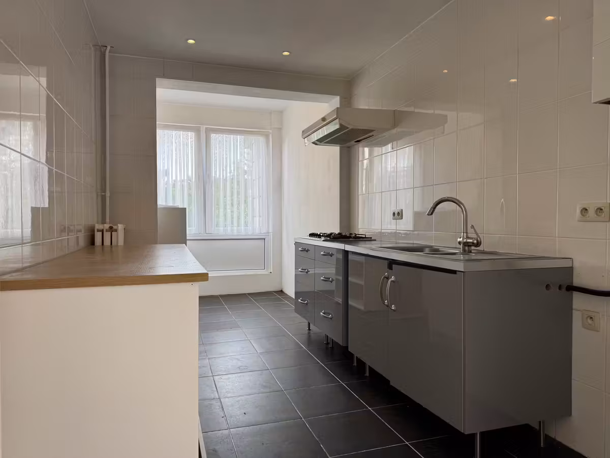 One-bedroom apartment with terrace in Berchem - 3