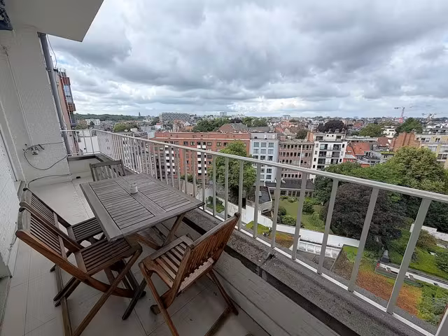 Bel appartement entièrement rénové Avenue Louise - 3