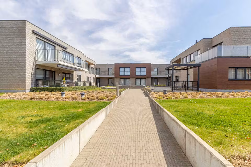Recent penthouse in Haren - 14