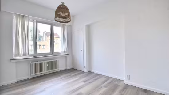 Appartement met 2 slaapkamers en balkon in Laken - 9