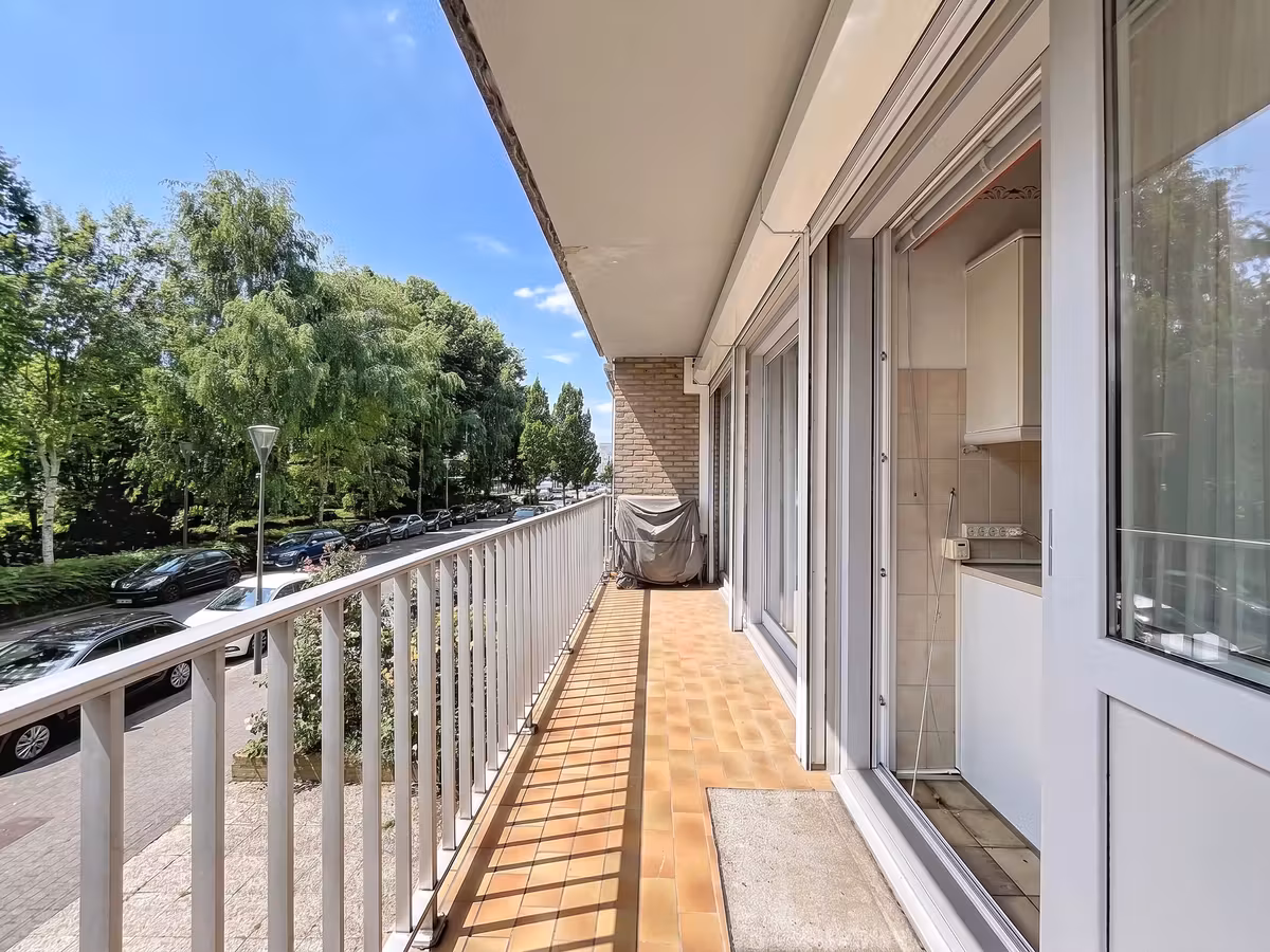 Furnished apartment with 2 bedrooms, terrace and garage - 2