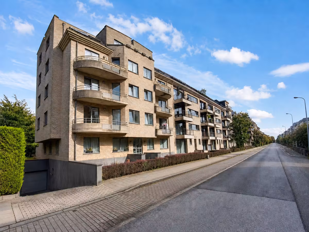 Two-bedroom apartment with terrace in Evere - 24