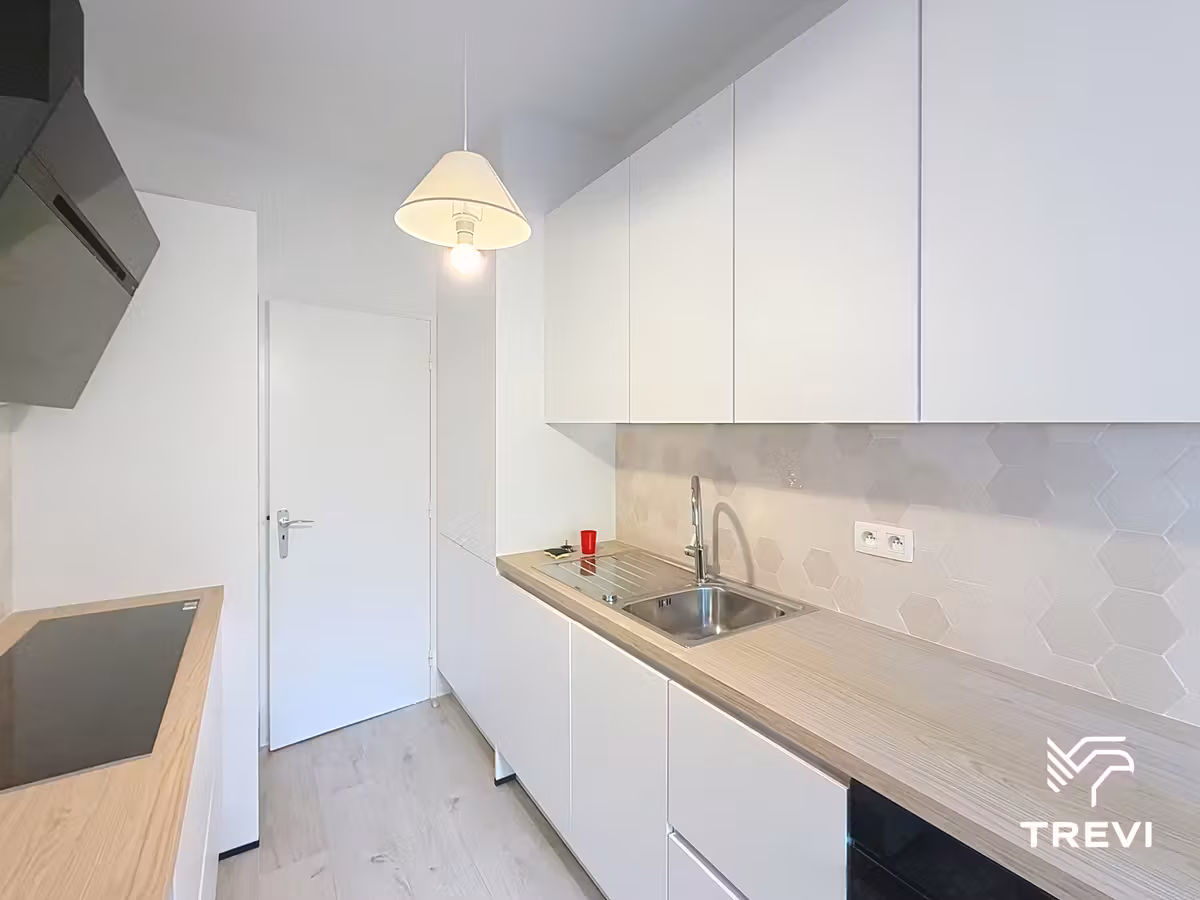 One-bedroom apartment with terrace - 3