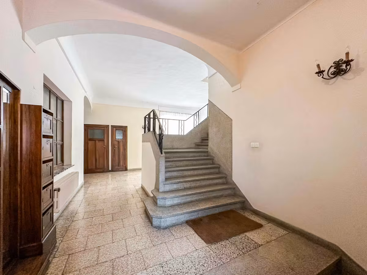 Two-bedroom apartment in Ixelles - 4