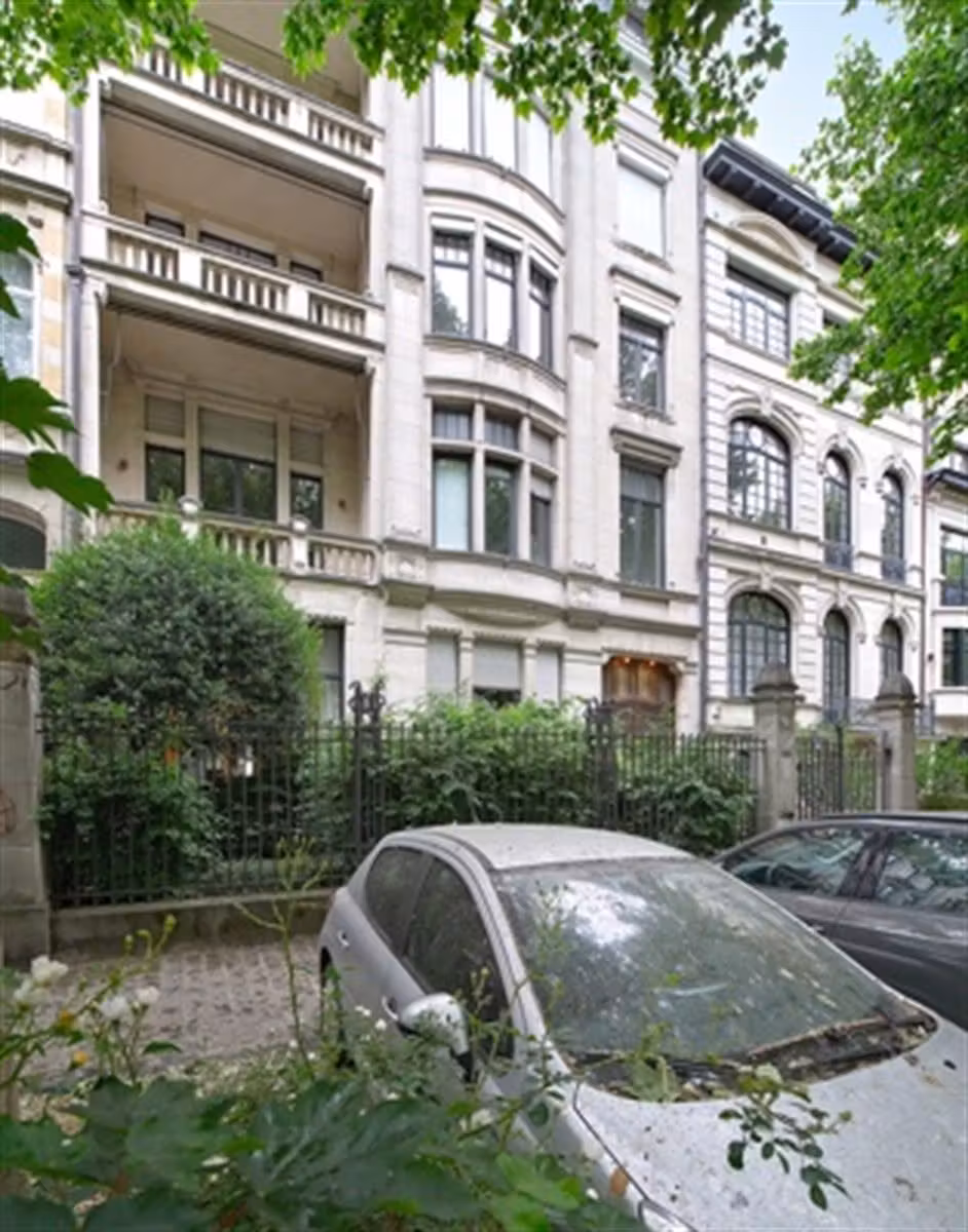 Sfeervol appartement met terras nabij Brugmann - 16